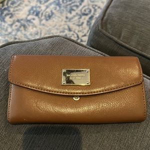 Michael Kors wallet